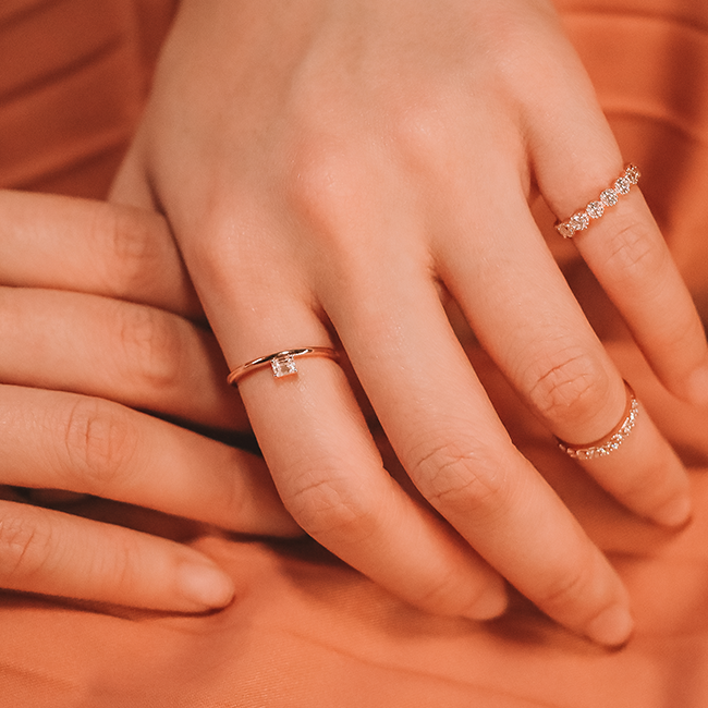 Emerald on the side ring